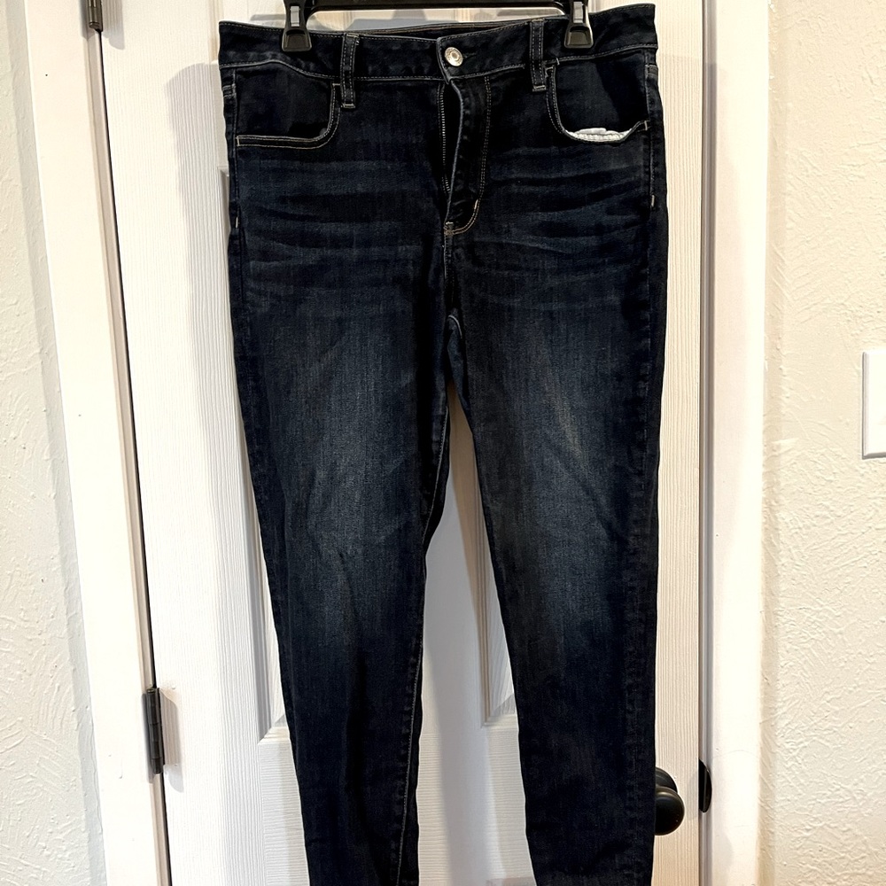 American eagle blue super stretch skinny jeans size 14